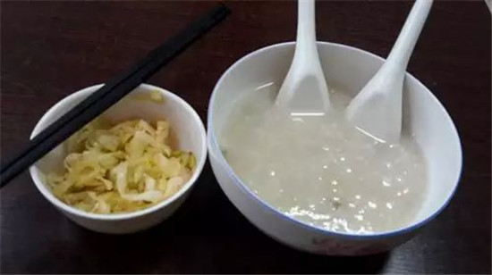 稀饭放碱好吗，稀饭怎么煮好吃