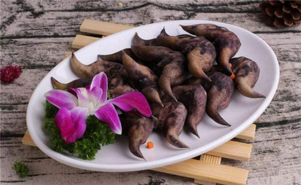 煮熟的菱角怎么剥壳，菱角怎么剥壳图解